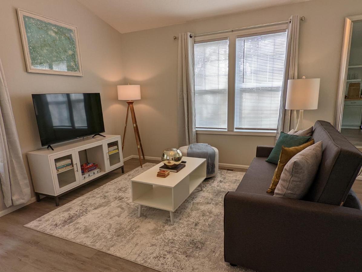 Contemporary 2-Bedroom Close To Downtown, Dining Eugene Kültér fotó