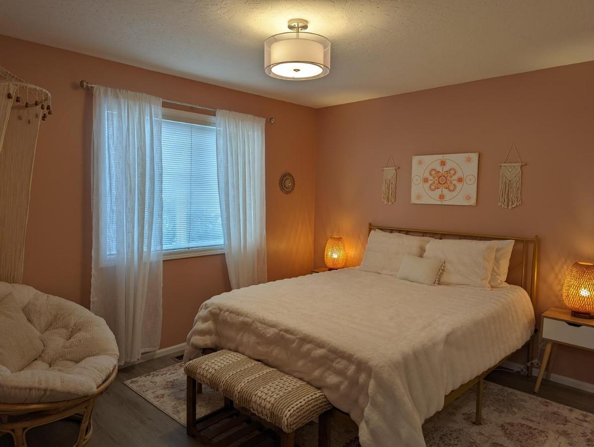 Contemporary 2-Bedroom Close To Downtown, Dining Eugene Kültér fotó