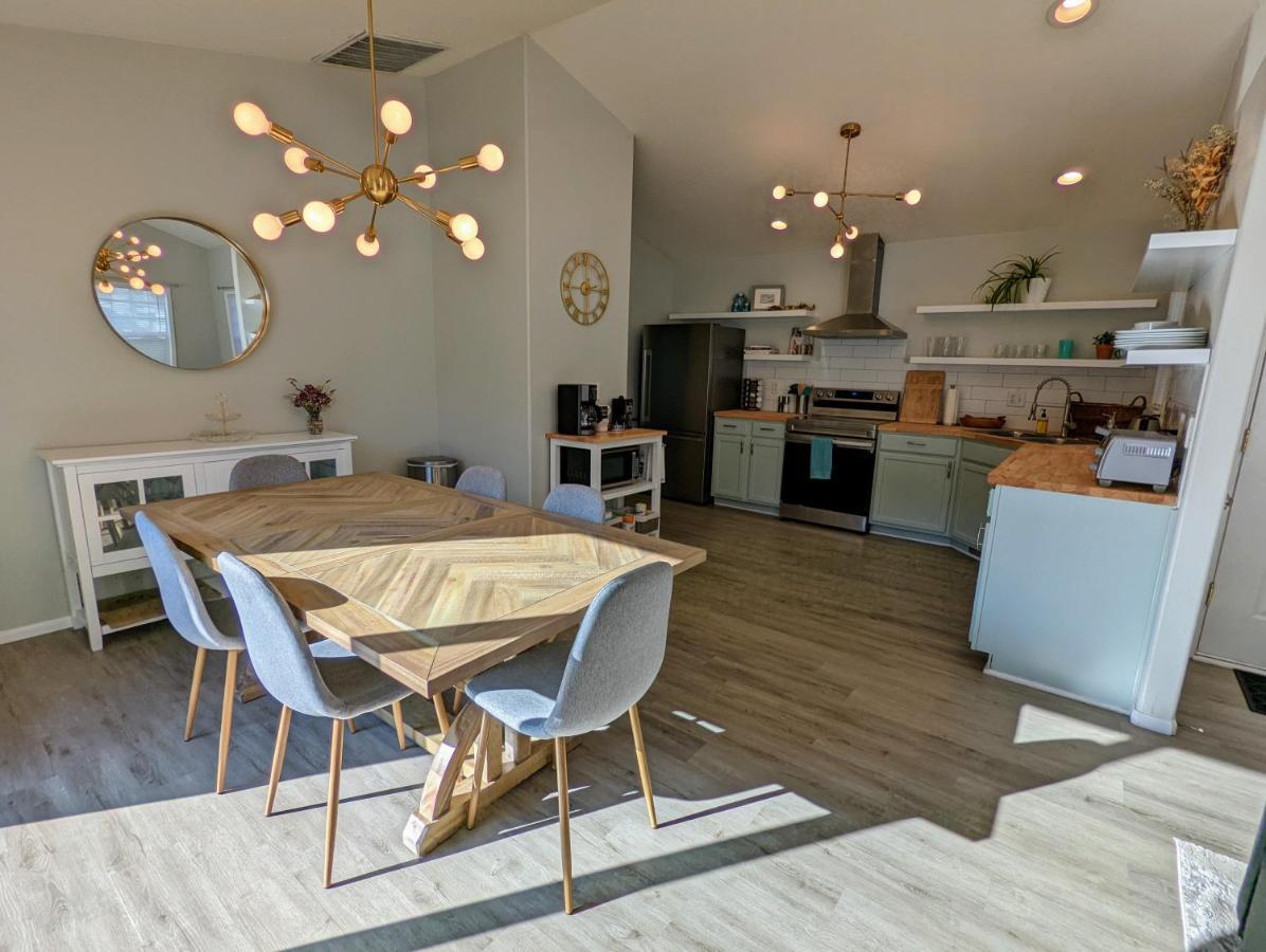 Contemporary 2-Bedroom Close To Downtown, Dining Eugene Kültér fotó